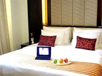 Plaza Inn Kendari Exterior foto