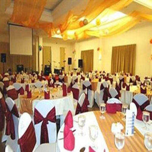 Plaza Inn Kendari Exterior foto